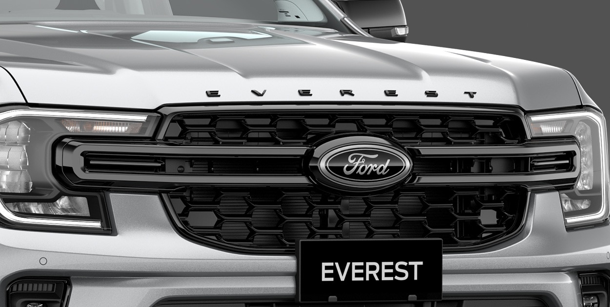 Hood Lettering "Everest"