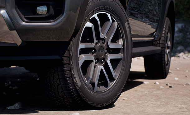 Alloy wheels