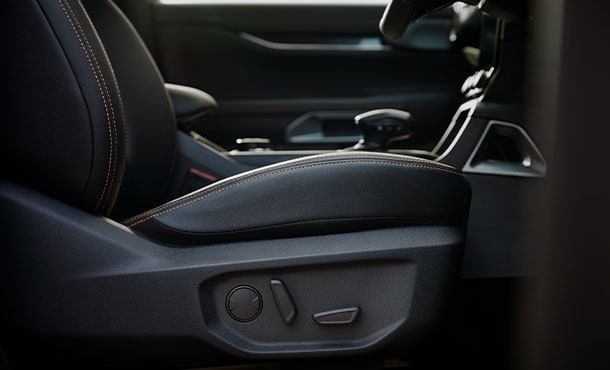 Wildtrak V6 Adjustable Power Seats