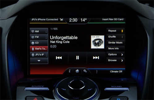 การเล่นเพลง - เครื่องเล่น USB / iPod®